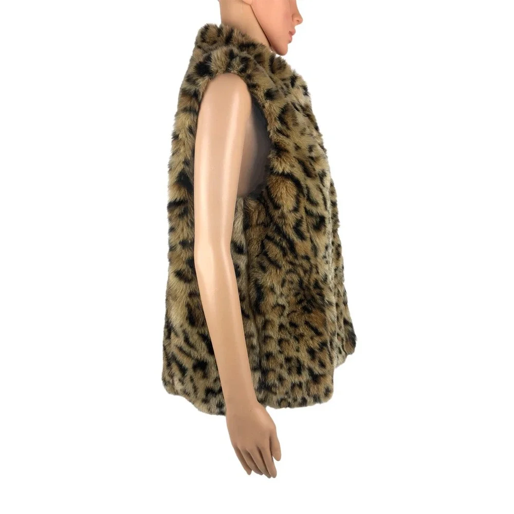 Chicos Leopard Faux Fur Vest Heavy Warm Size 2 Open Front Sleeveless EUC